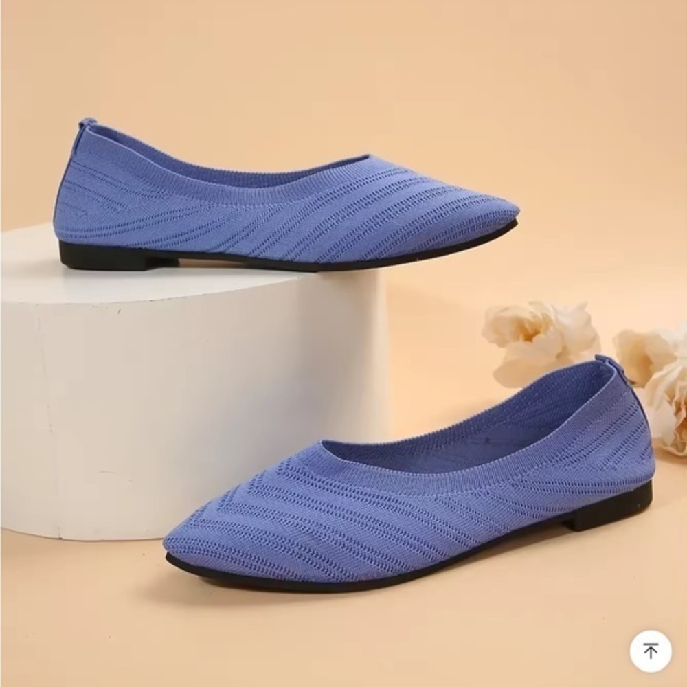 CLEARANCE New Blue Pointed Toe Fabric Flats